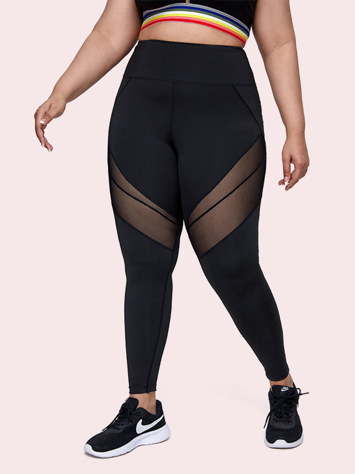 Legging deportivo de control en abdomen